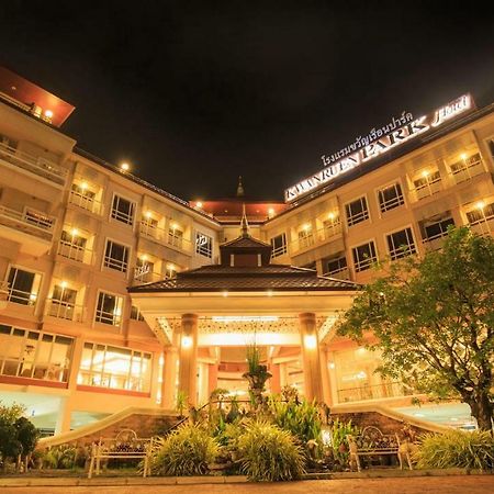 Kwan Ruen Park Hotel Nakhon Ratchasima Ngoại thất bức ảnh