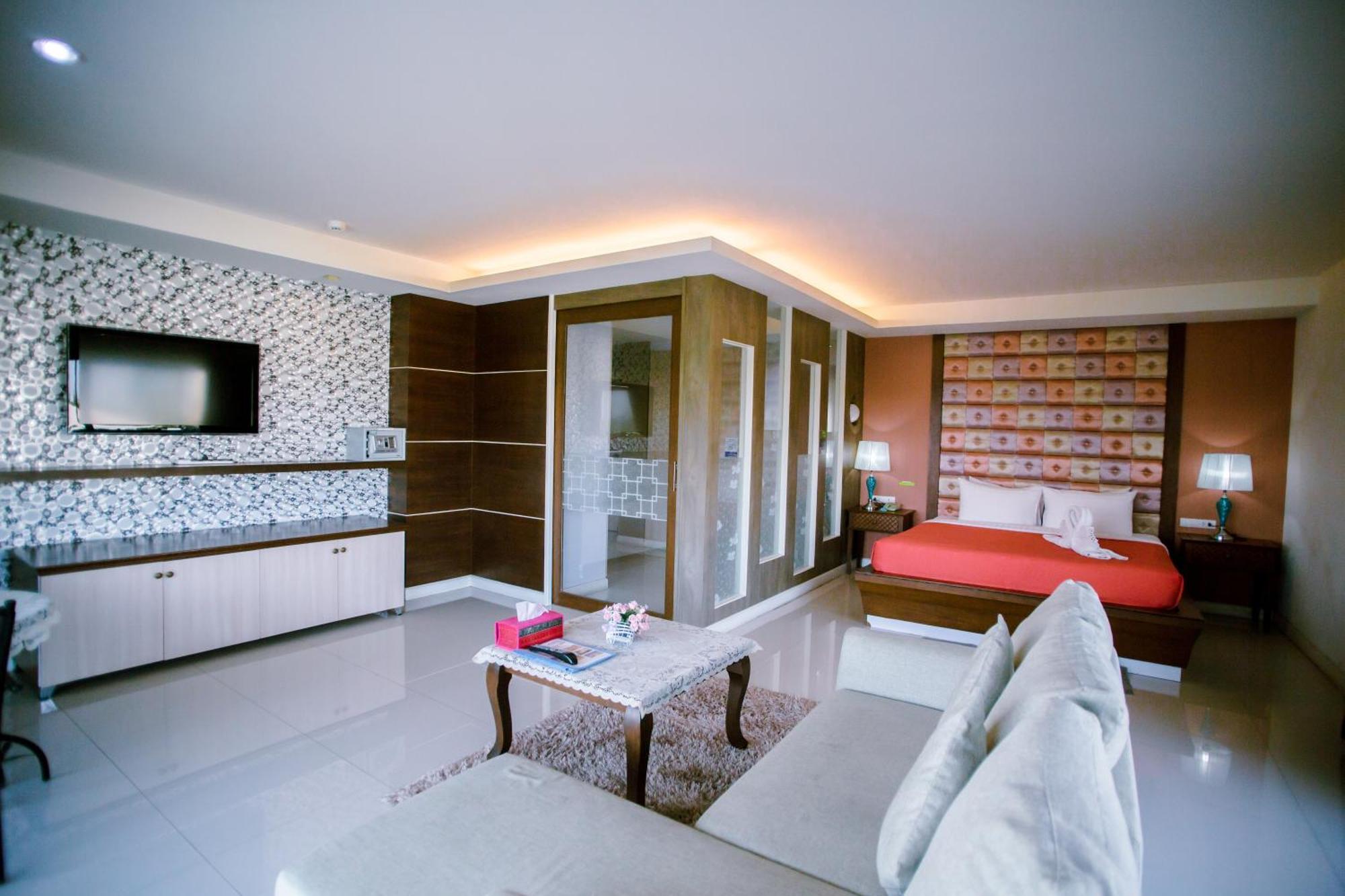 Kwan Ruen Park Hotel Nakhon Ratchasima Ngoại thất bức ảnh