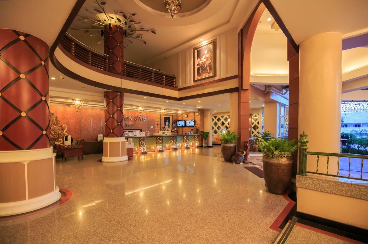 Kwan Ruen Park Hotel Nakhon Ratchasima Ngoại thất bức ảnh
