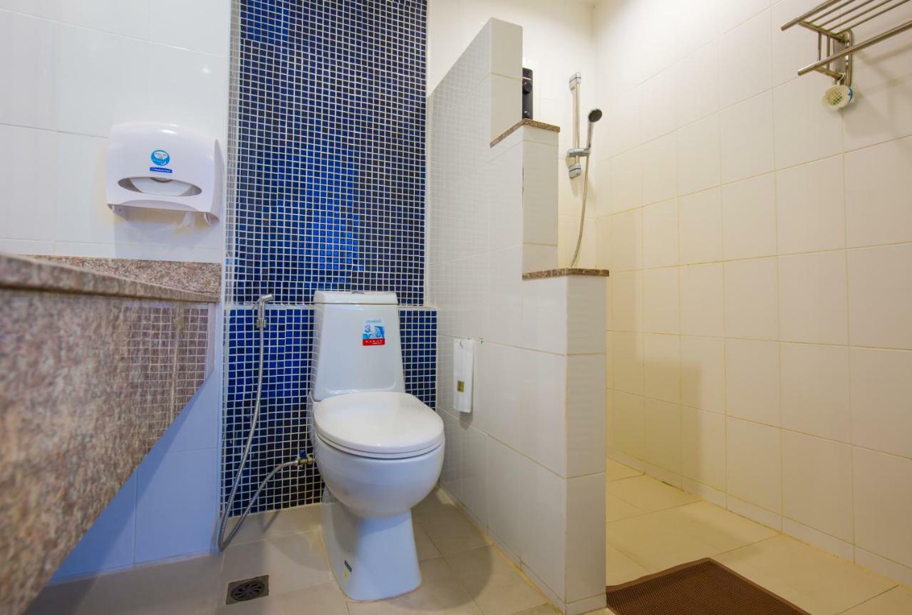 Kwan Ruen Park Hotel Nakhon Ratchasima Ngoại thất bức ảnh